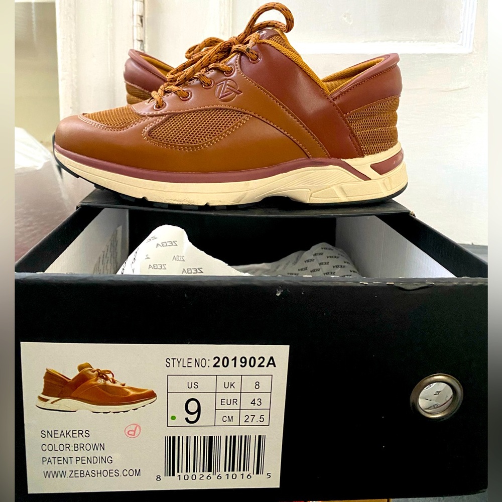 Zeba adaptive mens sneaker